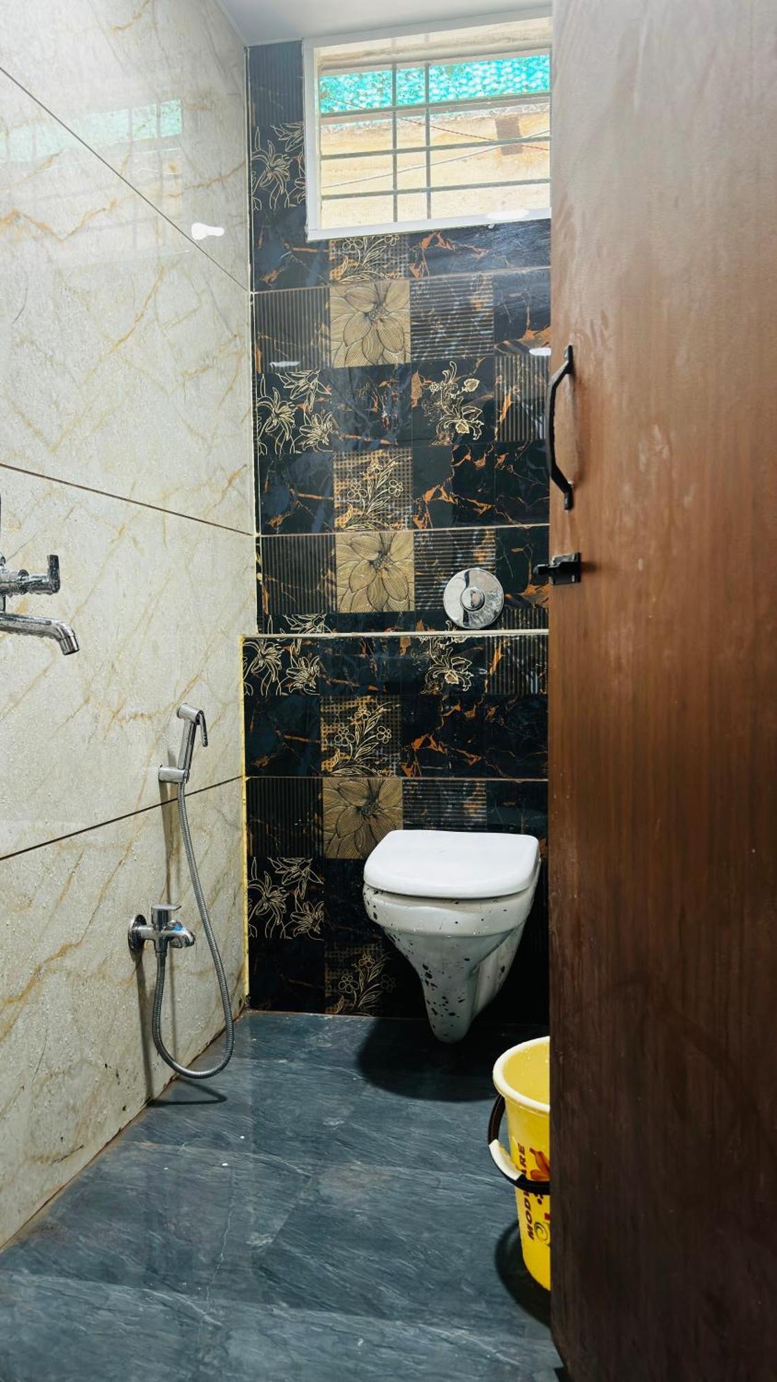 Hotel Shreenidhi Comfort Stay ウッジャイン エクステリア 写真
